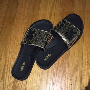 NIB Michael Kors sandals slides